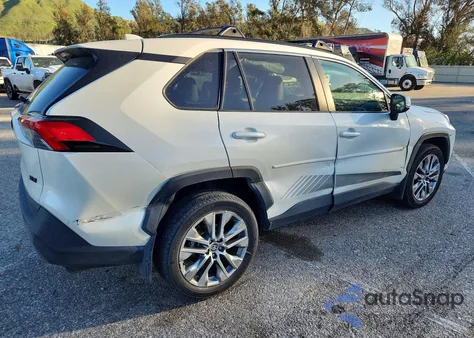 2022 Toyota Rav4 Xle Premium z USA, uszkodzony, nr VIN 2T3C1RFV7NW220966